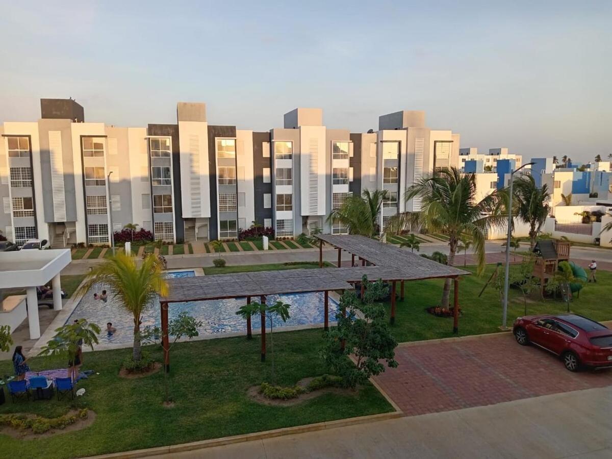 Departamento Con Alberca En Area Exclusiva Apartamento