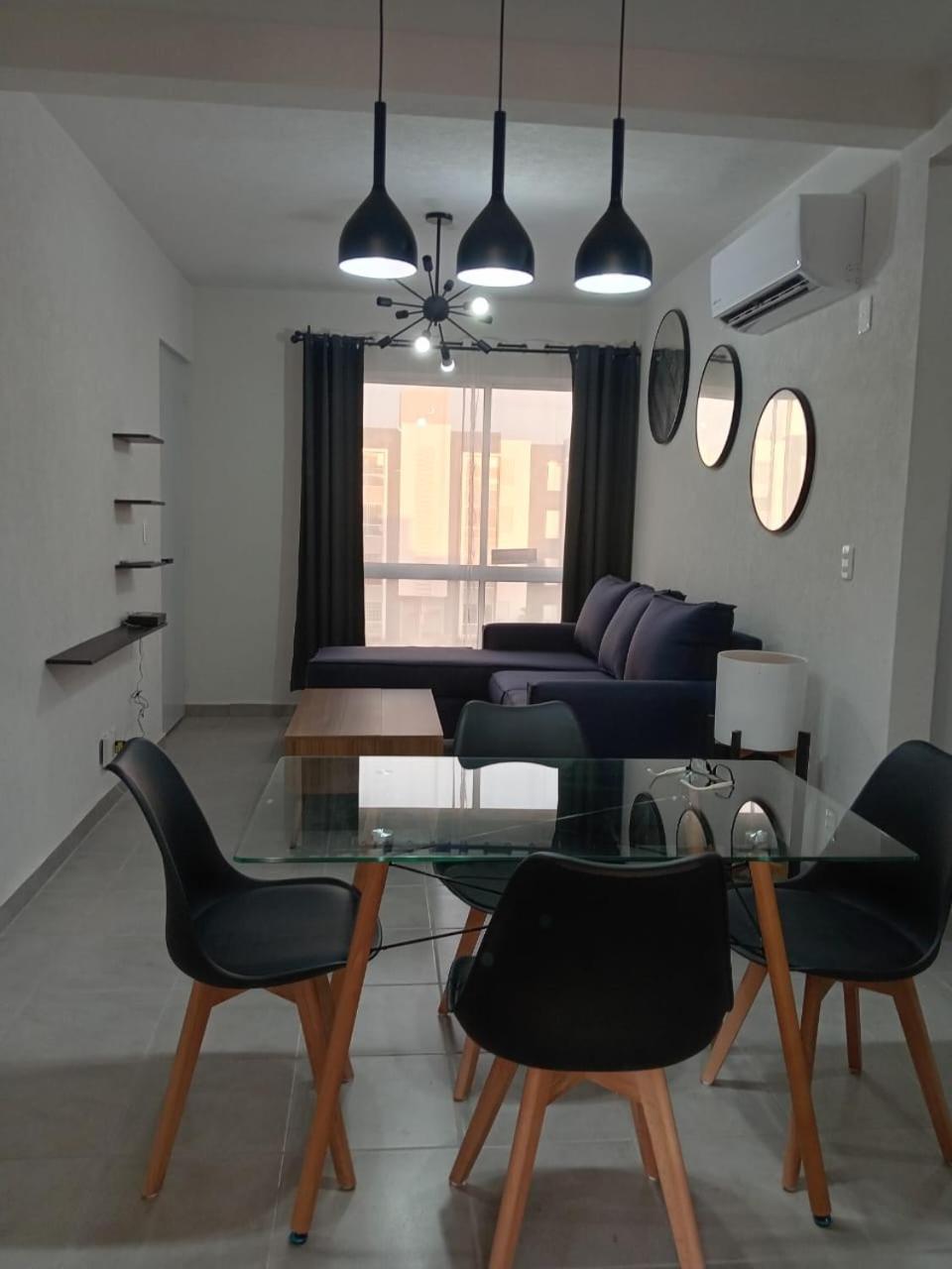 Departamento Con Alberca En Area Exclusiva *